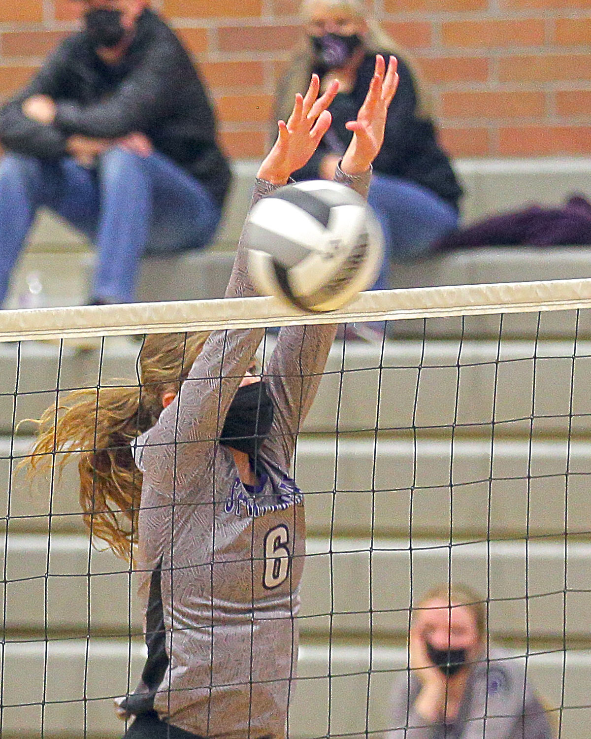 Fallon at Spring Creek Volleyball 05.jpg